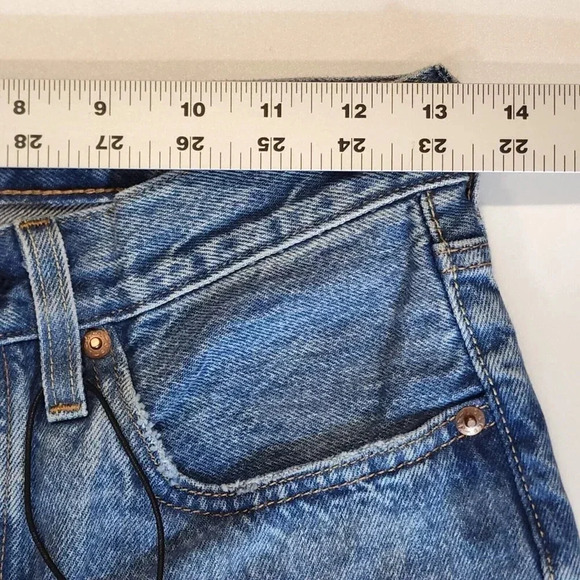 Levi's Premium 501 Original Button Fly Jeans Women's Size 26‎ x 30 NWT $108 - Picture 8 of 11